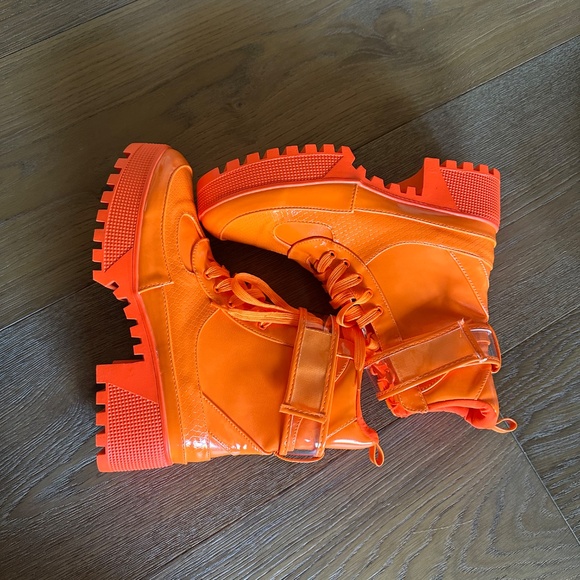 SHEIN Bright Orange Lug Sole Platform Combat Boots | Size 8 | NWOT - Picture 8 of 14